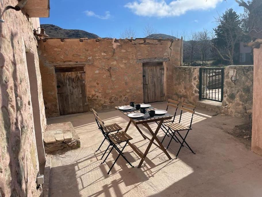 Acogedora Casa Con Patio-Parking Villa Albarracín Exterior foto
